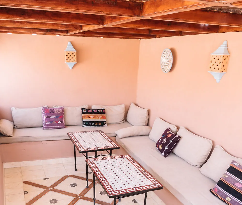 Riad Shukran Marrakesz 3*,